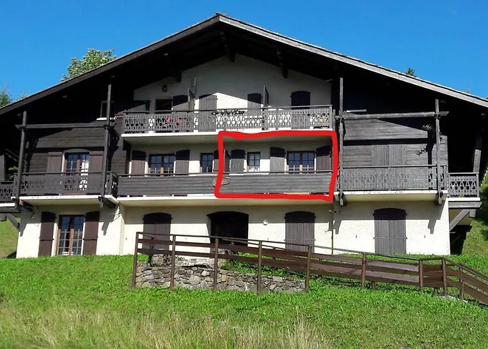 Le Narcisse, *